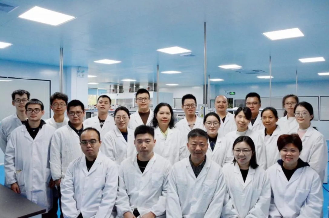 老哥俱乐部-老哥必备的交流社区