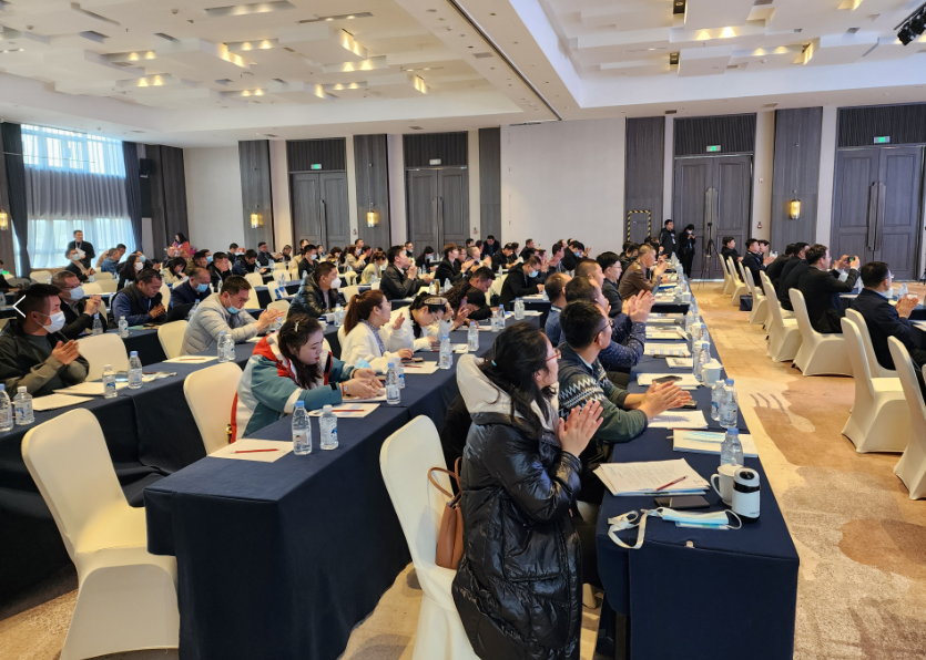 老哥俱乐部-老哥必备的交流社区