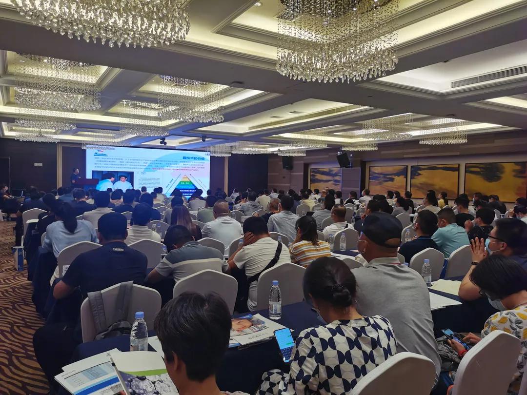 老哥俱乐部-老哥必备的交流社区