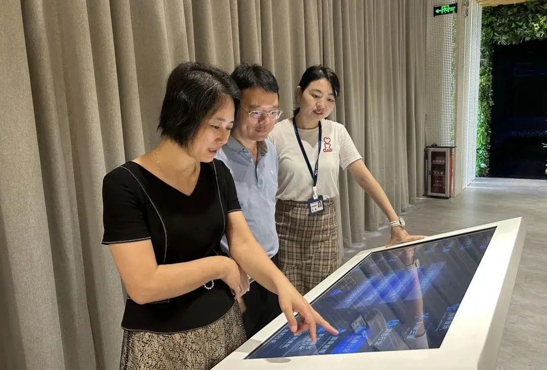 老哥俱乐部-老哥必备的交流社区